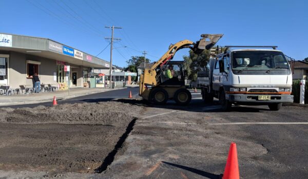 pool construction central coast