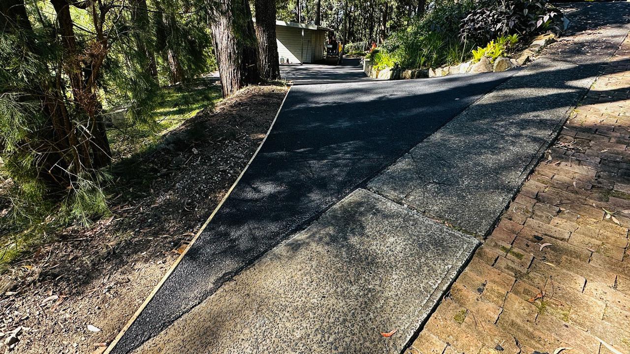Edged asphalt